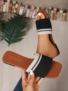 Fashionable Women's Striped Slides, Comfortable Breathable Summer Rubber Sandals for Beach Holidays, Ideal for Work and Casual Wear