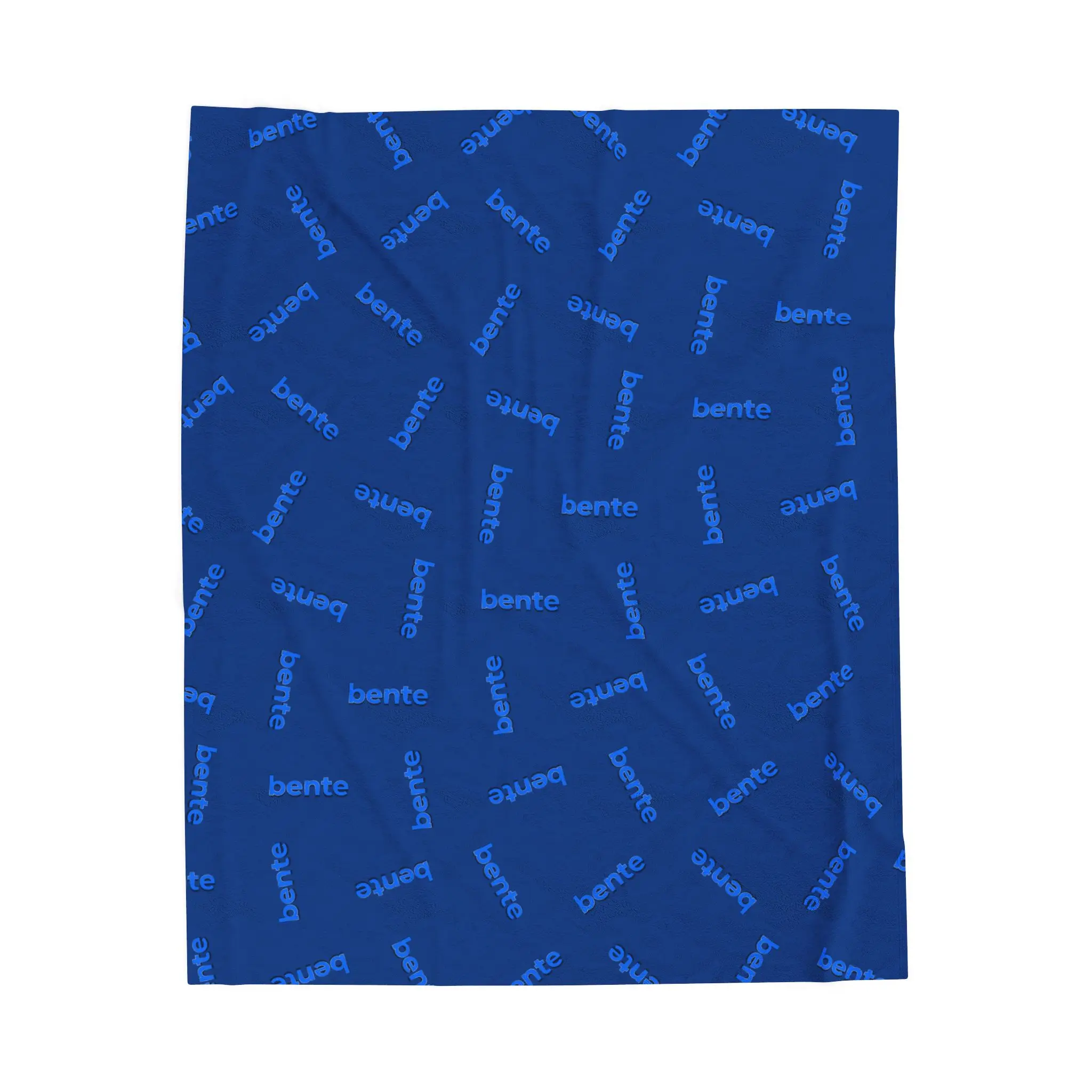 bente Plush Blanket