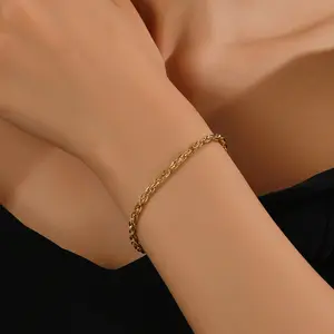 Fashionable Hipster Unisex Square Wire Double-clasp Cuban Chain Stainless Steel Women's Bracelet, Suitable for Daily Wear and Vacation