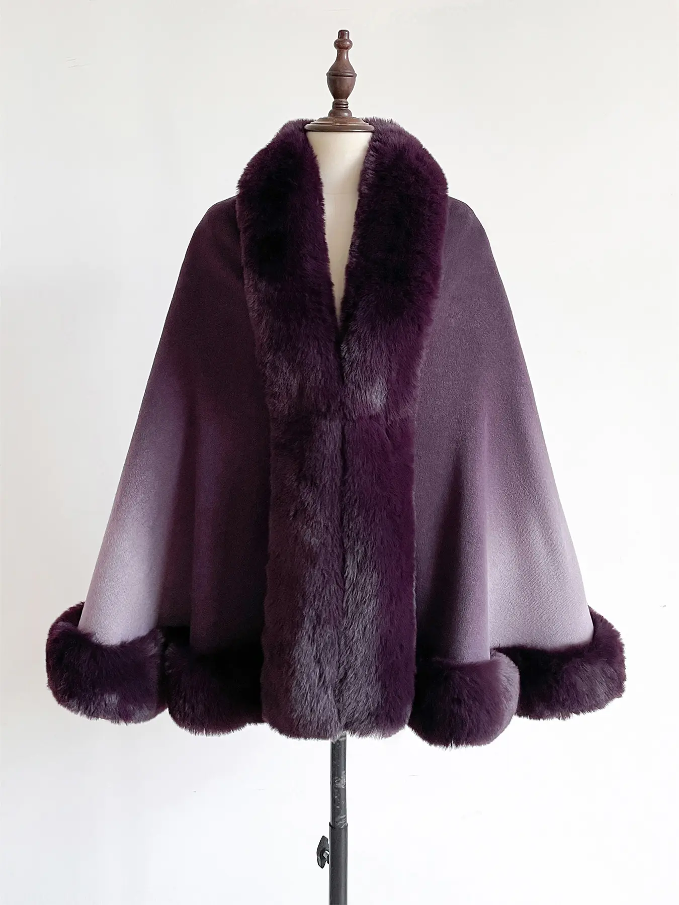 Luxury Winter Plush Shawl, Soft Warm Shawl, Gradient Colors, Casual Style, Fall & Winter Accessory, Elegant Women's Fashion, Comfortable and Stylish, Fluffy Soft Scarf