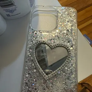 Y2k Rhinestone Decor Heart Shaped Mirror Glitter Phone Case Compatible With iPhone 15 pro max - Smartphone Accessories