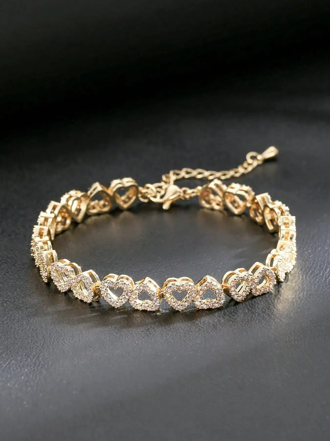 Luxury Gold Heart Rhinestone Bracelet for Women, Sparkling Crystal Hollow Link Chain Adjustable Bangle, Elegant Jewelry Minimalist Gift Girlfriend, Wife, Birthday, Valentine's Day, chic trendy
