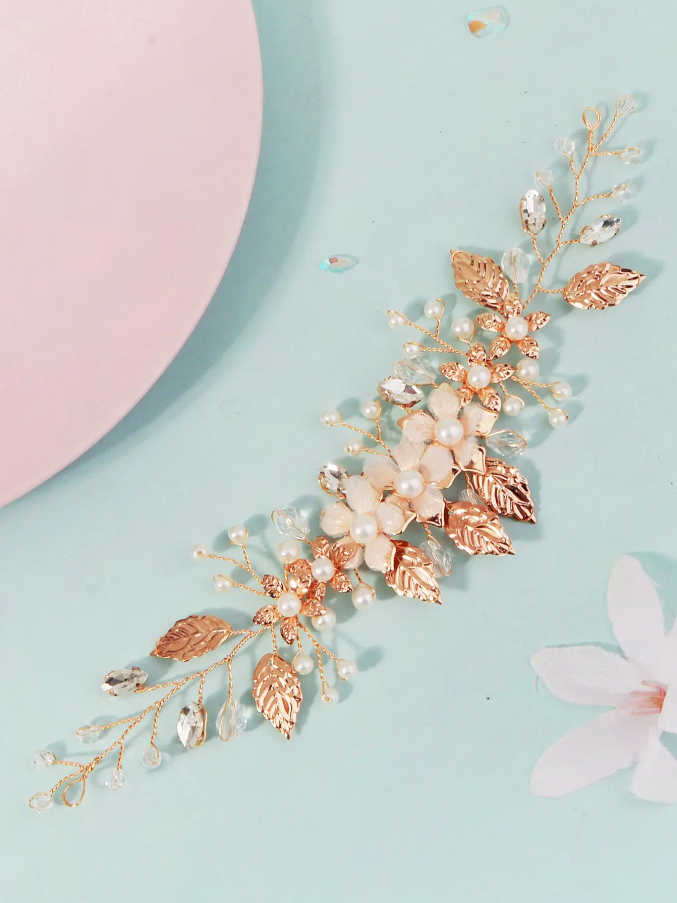 Handmade Braided Bridal Headpiece, Elegant Floral Hairband, Perfect Wedding & Bridesmaid Accessory, Unique Handcrafted Design