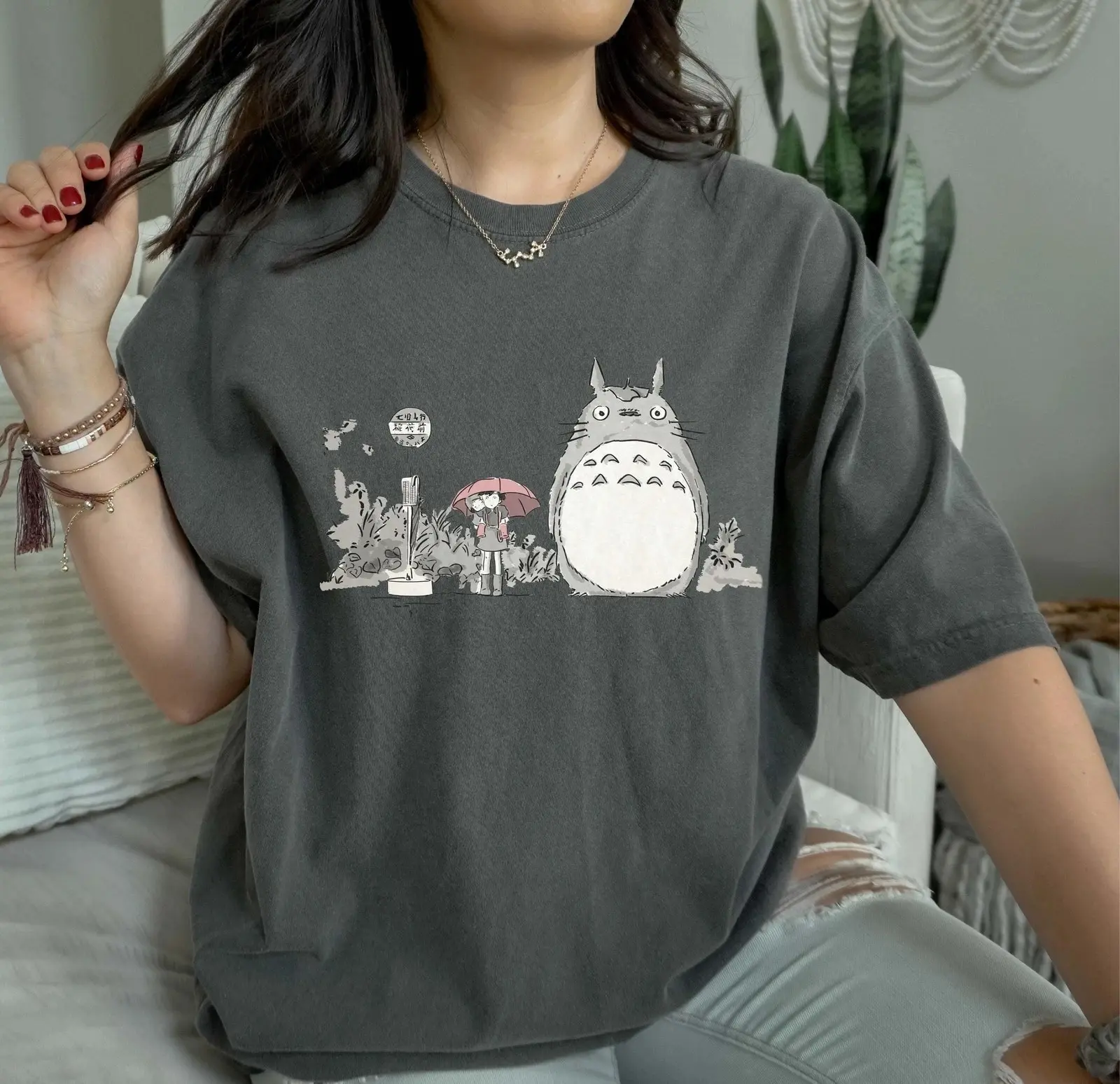 Cute My Neighbor Totoro Raining Scene T-Shirt, Mei Satsuki Totoro Shirt, Studio Ghibli T-Shirt, Hayao Miyazaki Tee, Studio Ghibli Gifts Idea