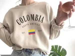Colombia Sweatshirt Colombian Crewneck Women Pullover Top Latina Shirt Gift Vintage Sweater Vacation Clothing Apparel Souvenir Flag Merch Cotton Fit