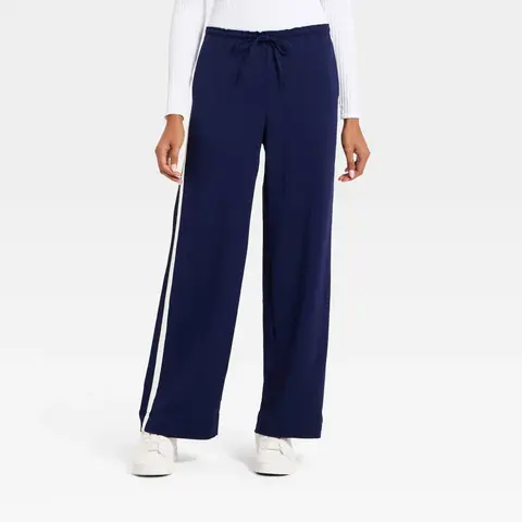 Women's Effortless Pull-On Pants - A New Day