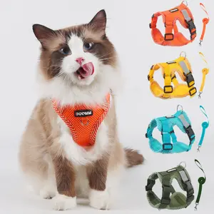 New cat leash+vest style cat harness, reflective, breathable and comfortable, printed edge design, suitable for cats and small dogs to go for walks, ideal holiday gift
