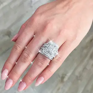 Luxurious Sparkle Wedding Ring Exaggerated Decoration, Alloy Construction, Dazzling Ladies Statement Piece, Perfect for Special Occasions and Everyday Wear