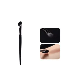 Single M283 Bamboo Handle Makeup Brush, Angled Animal Hair Highlighter Concealer Brush, Precision Nose Shadow Brush, Ideal for Beauty Lovers