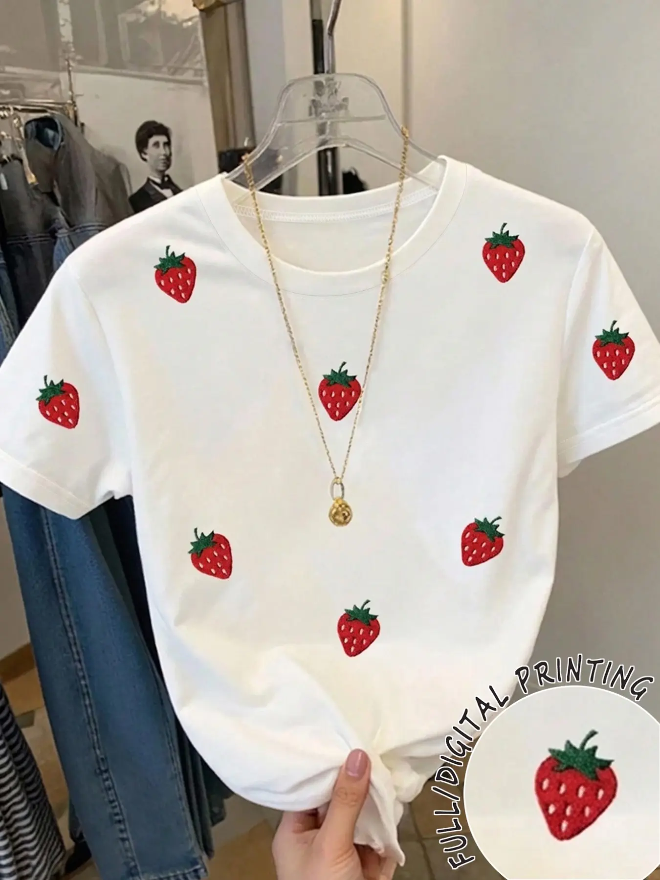 Strawberry Pattern Short Sleeve Lightweight Round Neck T-Shirt, Top, Womenswear, Fresh Girl Style, Chic, Loose Fit Slimming, Casual Commute Wear, Everyday Comfortable Daily Clothing