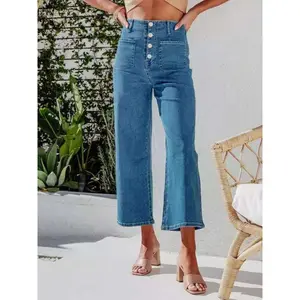 Playful Button-Fly Cropped Jeans with Pockets