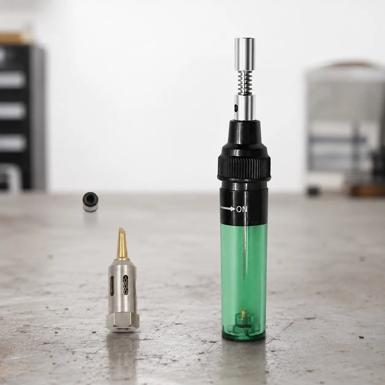 Adjustable Flame Windproof Butane Torch Kit, Cordless Gas Soldering Iron Set, Professional Precision Welding Tool Box, Heavy Duty High Temperature Blow Torch for Jewelry Making, Electrical Repair, Portable Welder Equipment