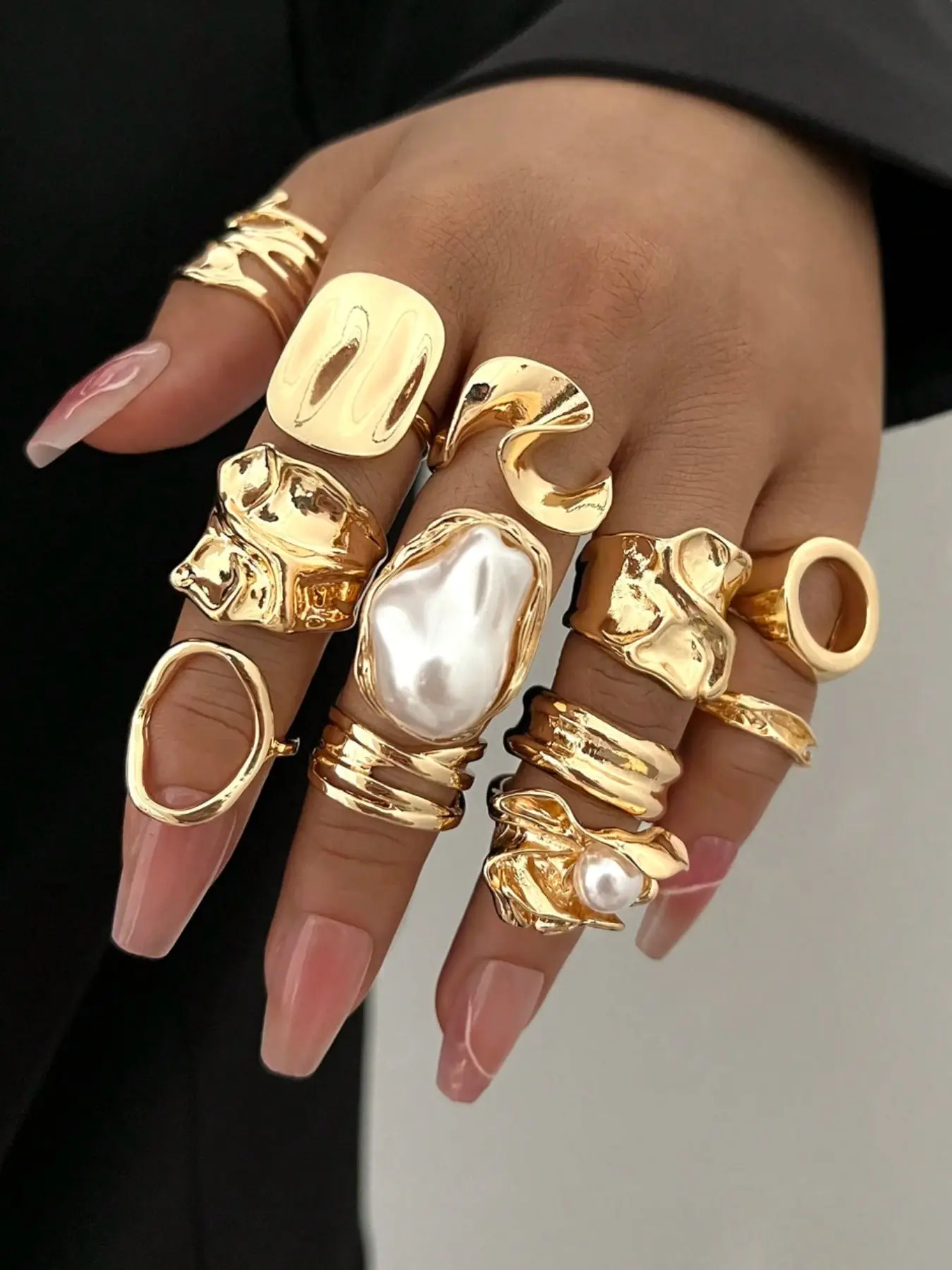 Boho Style Bohemian Aesthetic Vintage Elegant Fashion Women's Beautiful Rings Asymmetric Geometric Design Round Hollow Multi-Layer Metal Texture Faux Pearl Accent Flower Ring Bohemian Stackable Rings