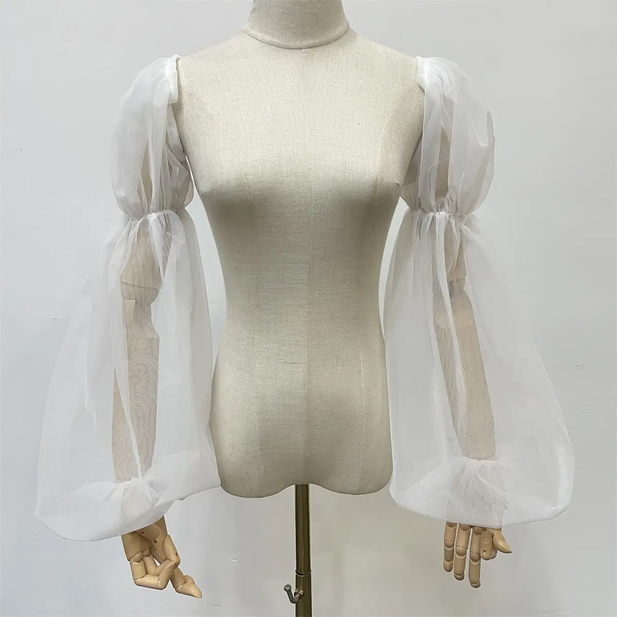 Detachable Sleeves, Bridal Sleeves, Wedding Sleeves, White Tulle Puffy Sleeves, Removable Sleeves For Bride Elegant Fabric