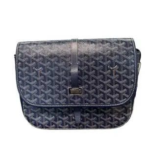 Pre-owned Goyard Goyardine Clutches & Wristlets Belvedere MM Navy SGR26050185