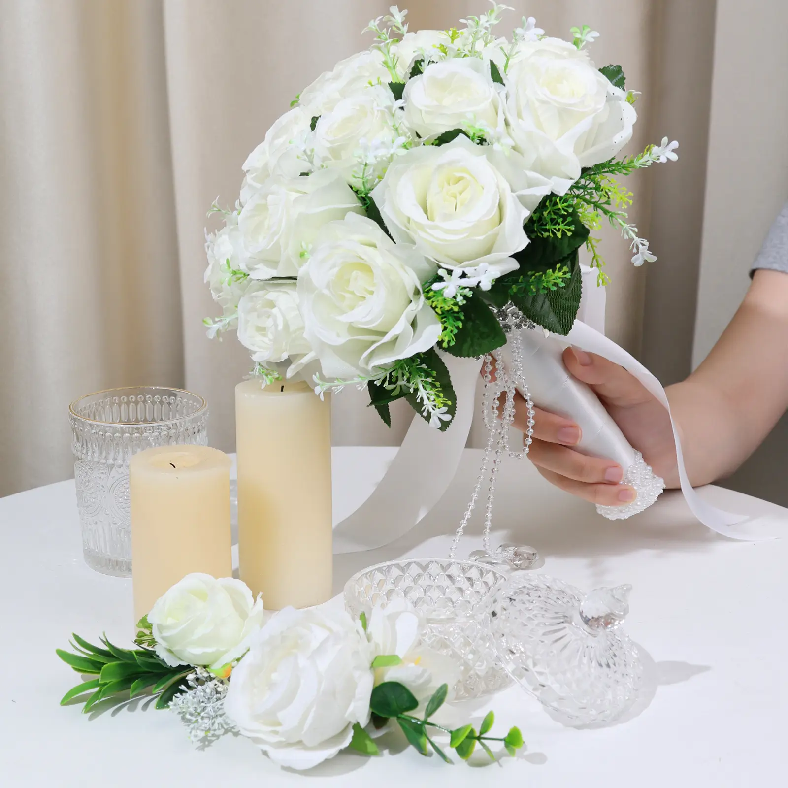 Lifelike White Champagne Artificial Rose Bouquets - Floral Decor Arrangement, Box-Included Fake Flowers for Bride, Wedding Anniversary, Birthday Home Decor