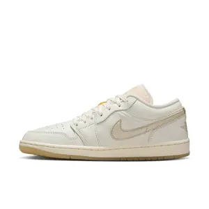 Air Jordan 1 Low SE - Women's