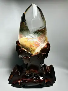 Garden quartz free from