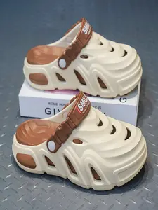 Men's Casual Platform Clogs, Adjustable Strap Breathable Non-Slip Slippers for Beach, Pool, and Daily Outdoor Use