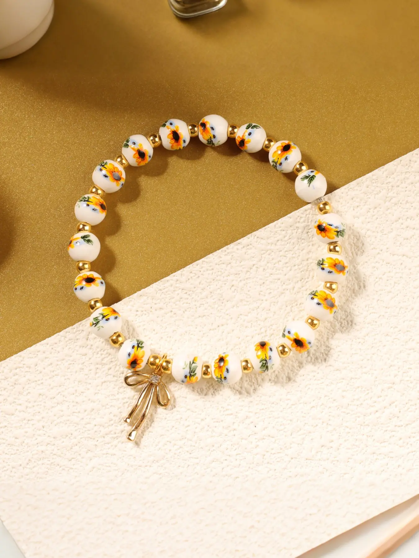 Natural Sunflower Ceramic Bracelet Beads, Beaded Bracelets, Bracelet With Pendant, Crafted Hand-Painted Jewelry, Butterfly Pendant Accessory, Spiritual Gift for Friends