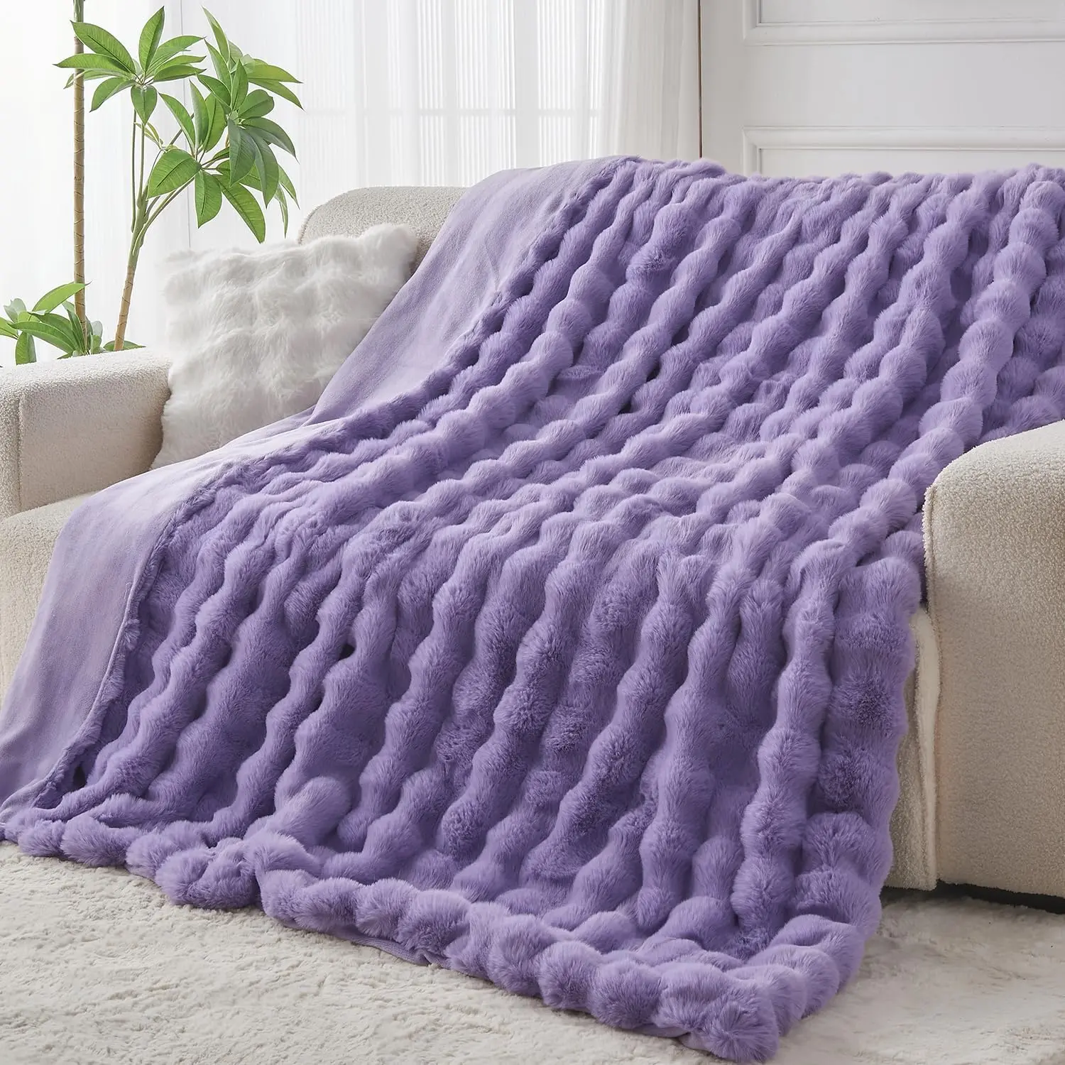 TikTok’s Softest Blanket Ever!  Ultra-Fluffy Faux Fur Throw – Cozy, Fuzzy & Warm Vibes (50x60) - bubble  blanket