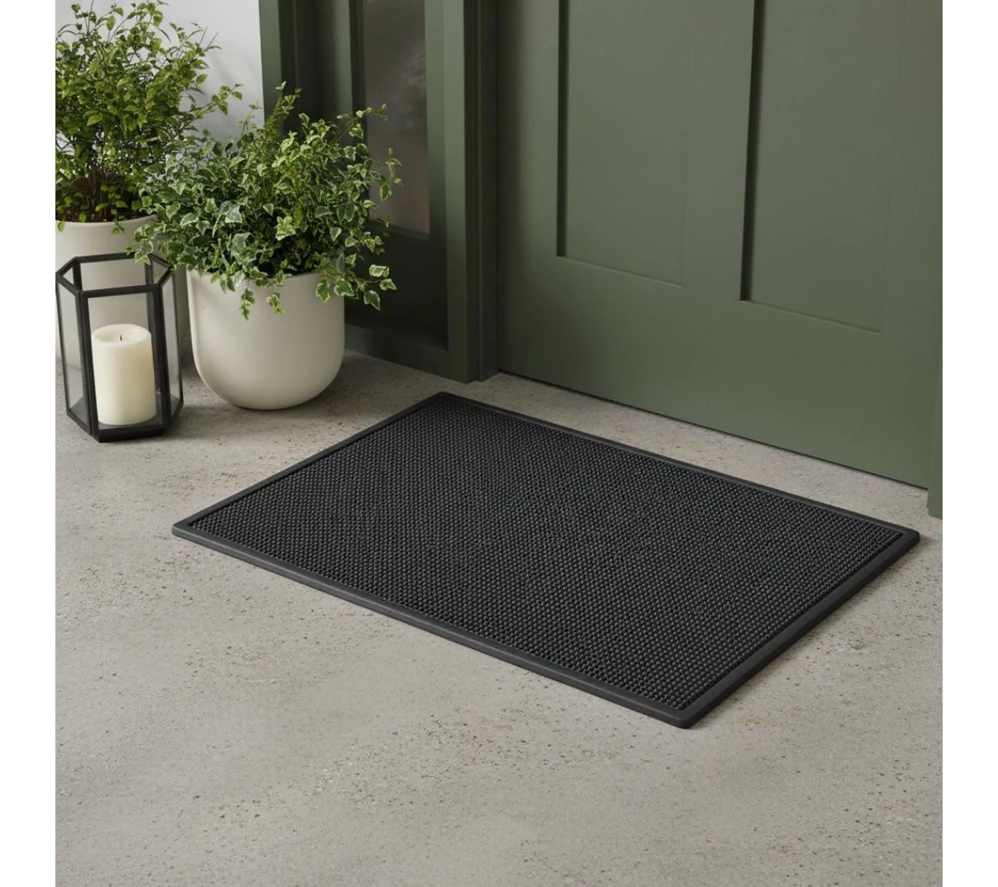 HomeRoots 18" X 30" Black Rubber Outdoor Door Mat