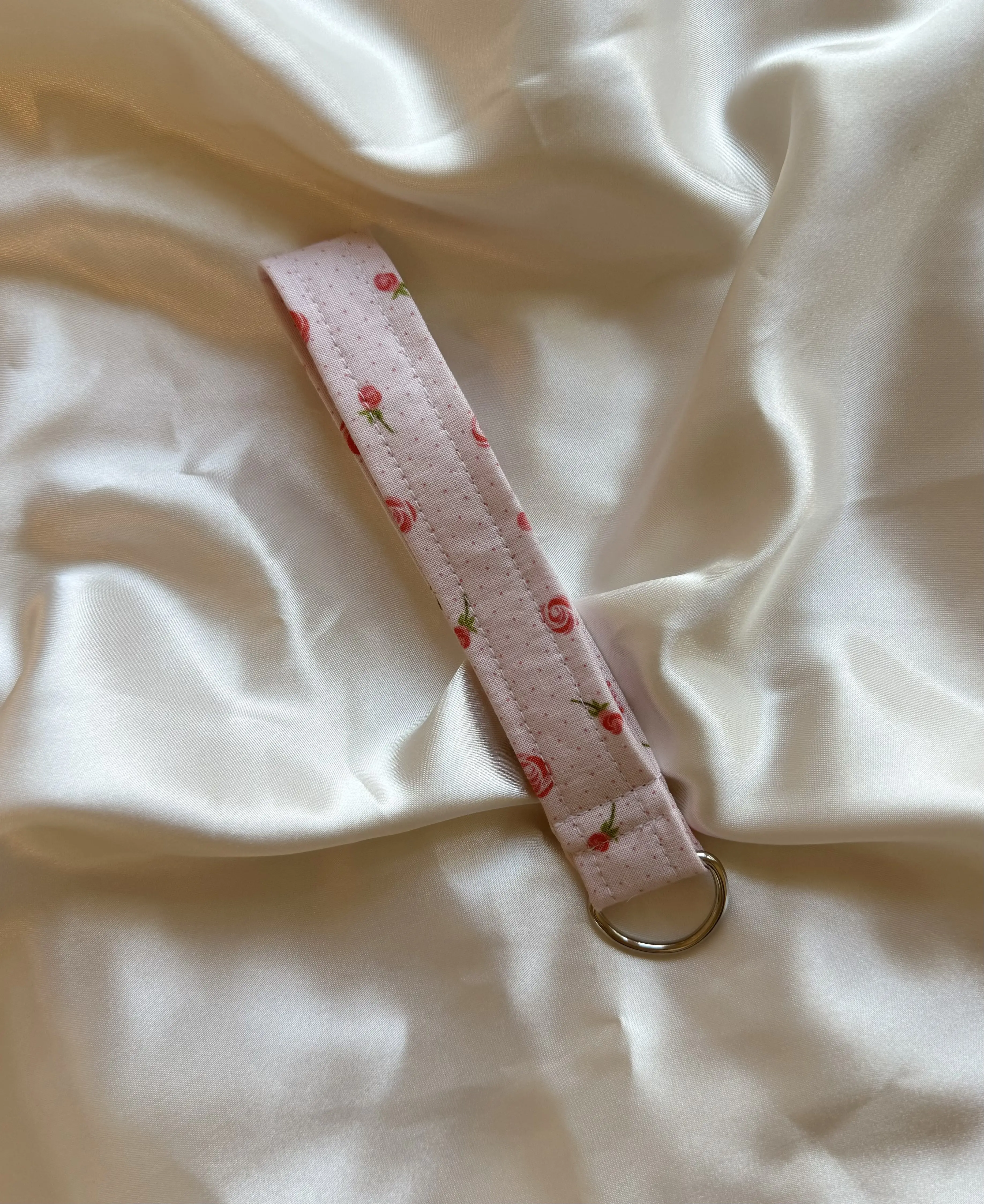 Dainty Rose Handmade Fabric Keychain/Key Fob Wristlets | Cute Keychain | Fabric Keychain | Coquette Keychain | Bridal Party Gift | Stylish Key Fob