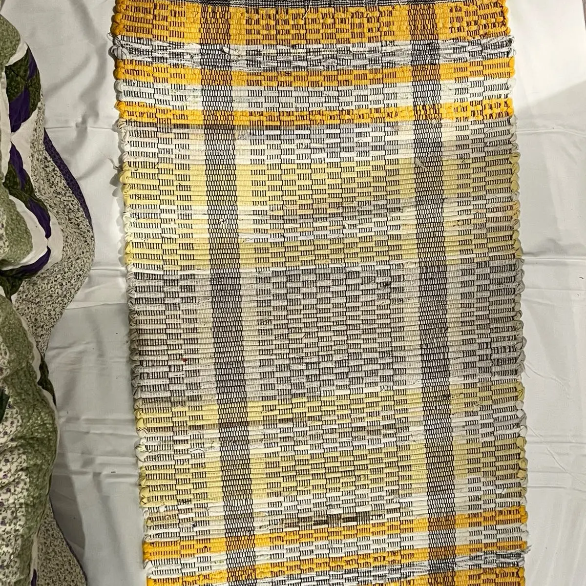 Amish Home Spun Rugs - Traditional Loom Woven Striped Design for Authentic Home Decor
