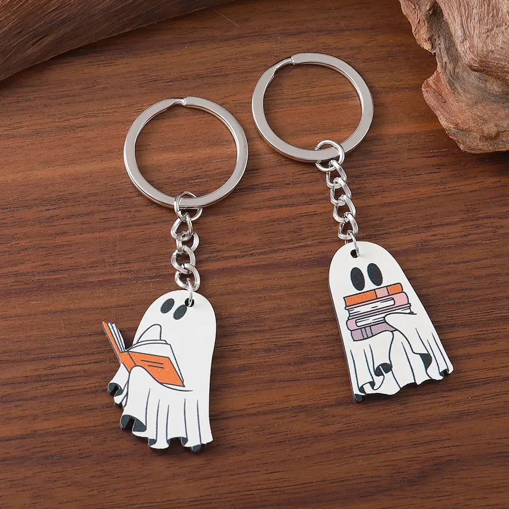 1pc Vintage Halloween Cute Book Keychain Halloween Cartoon Style Wooden Pendant Keychain Aesthetic Keychain Gift Key Ring Keychain Decor