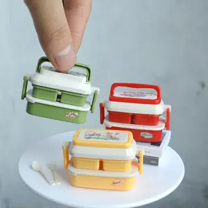 1:6 Miniature Picnic Basket Dollhouse Accessory with Openable Lid Realistic Doll Food Props for OB11 BJD Blythe Scene Display