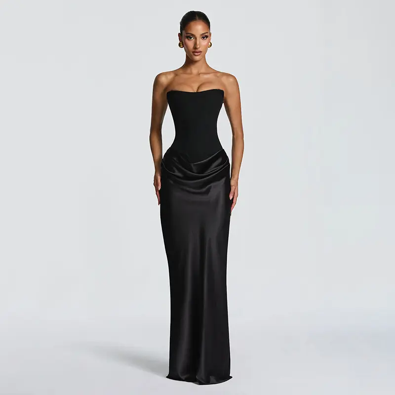 ChicCurve Women's Elegant Black Strapless Maxi Dress, Sophisticated Sculptural Corset-Style Bodice, Stylish Satin Draped Skirt Detail, Luxurious Floor-Length Gown for Formal Evening Party, Red Carpet & Special Occasions