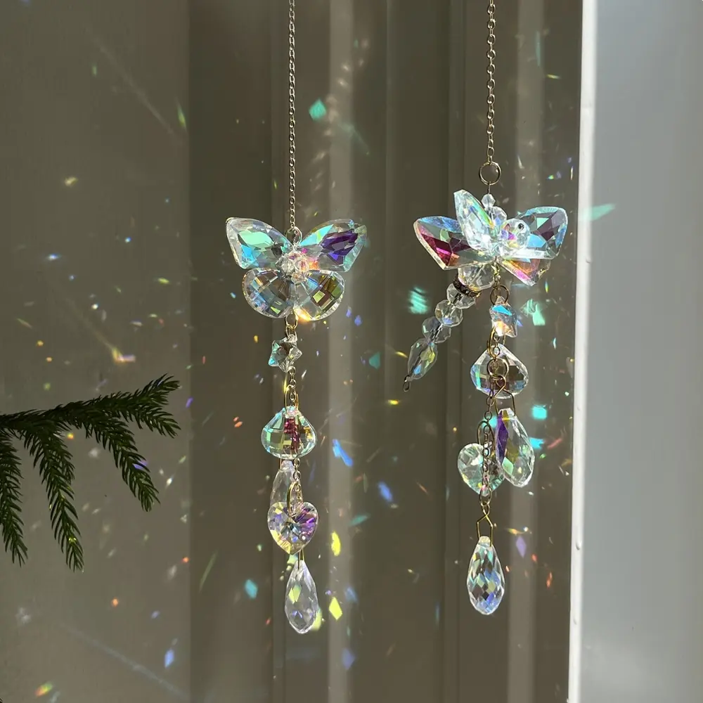 Butterfly Pattern Design Sun Catcher, 1 Count Artificial Crystal Sun Catcher, Hanging Ornament for Home Decor, Holographic Decor, Room Decor, Car Decor, Gift for Friend, Hangable, Interior Decoration Accessories, Decorative Hanging Piece