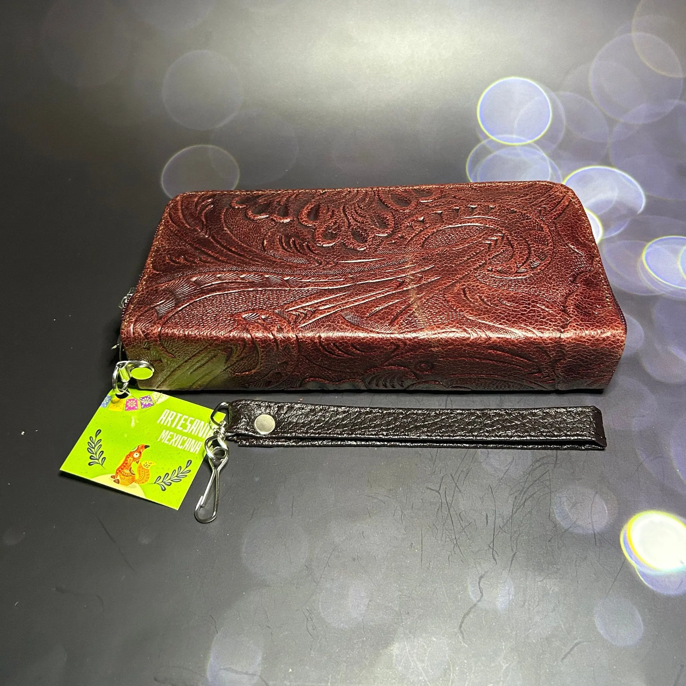 Leather Purses, Handmade, Mexican Artisanal Purses, Engraved Leather Purses, Hand Wrist Purses, Birthday Gift, 2 Zipper Purses, Wallets