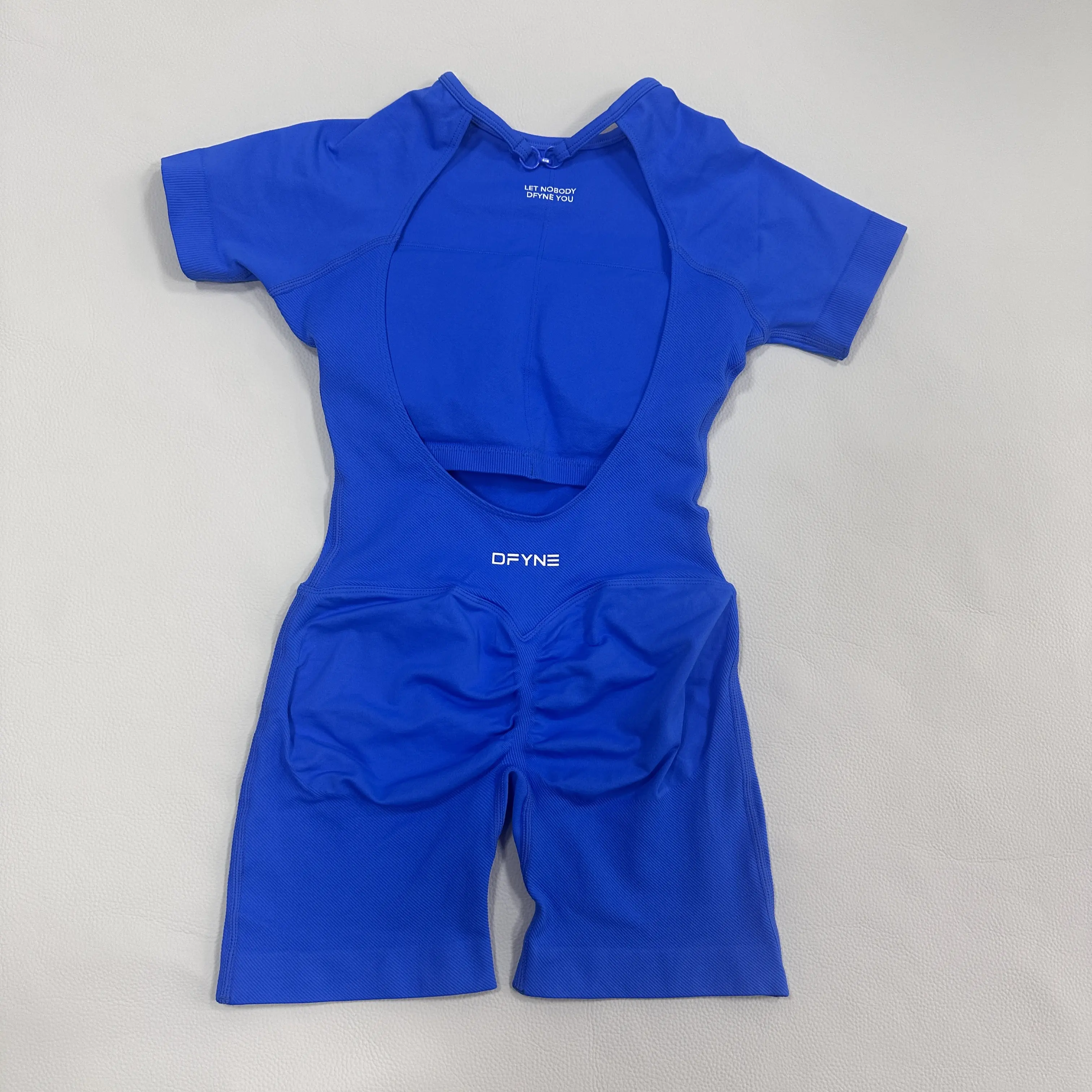 DFYNE Seamless Open Back Short Sleeve Romper – High Stretch Yoga & Gym Bodysuit for Women