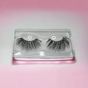 Luxurious Eyelashes with Diamond-like Crystals for Glamorous Eyes