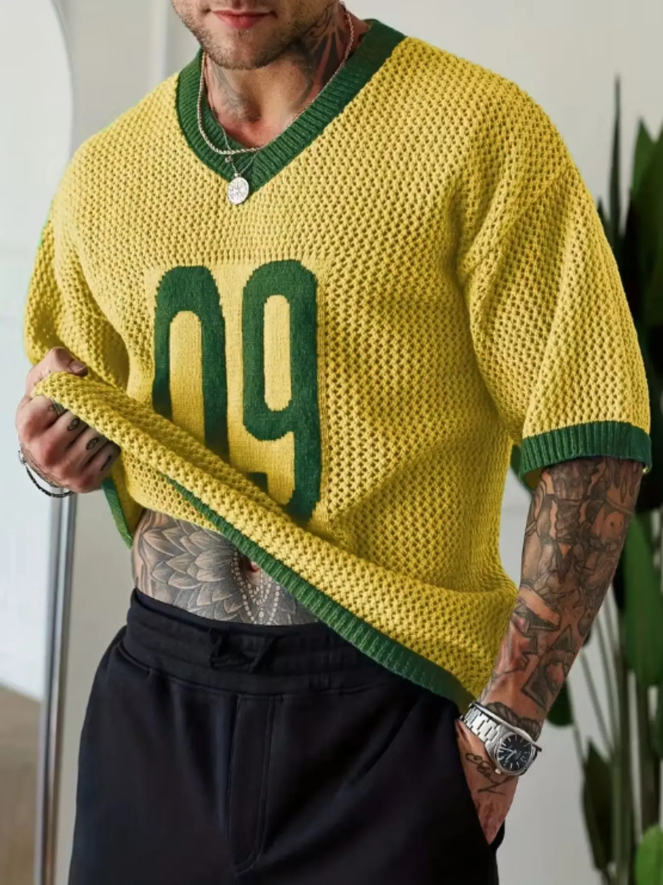 Men's Summer Sport Style Knit Sweater, V Neck Breathable Hollow Out Design Casual Comfy Pullover, Casual Fitted Stars Pattern Top, Short, Knitwear, Sporty