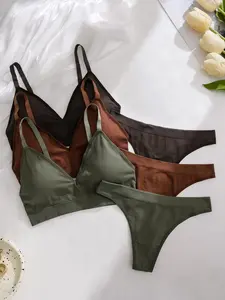 Plus Size Women's Solid Color Ribbed Underwear Set, Soft Comfy Breathable Adjustable Strap Buckleless Bra & Thong for Daily Wear, Underwear Set for Women,  Lingerie for Women