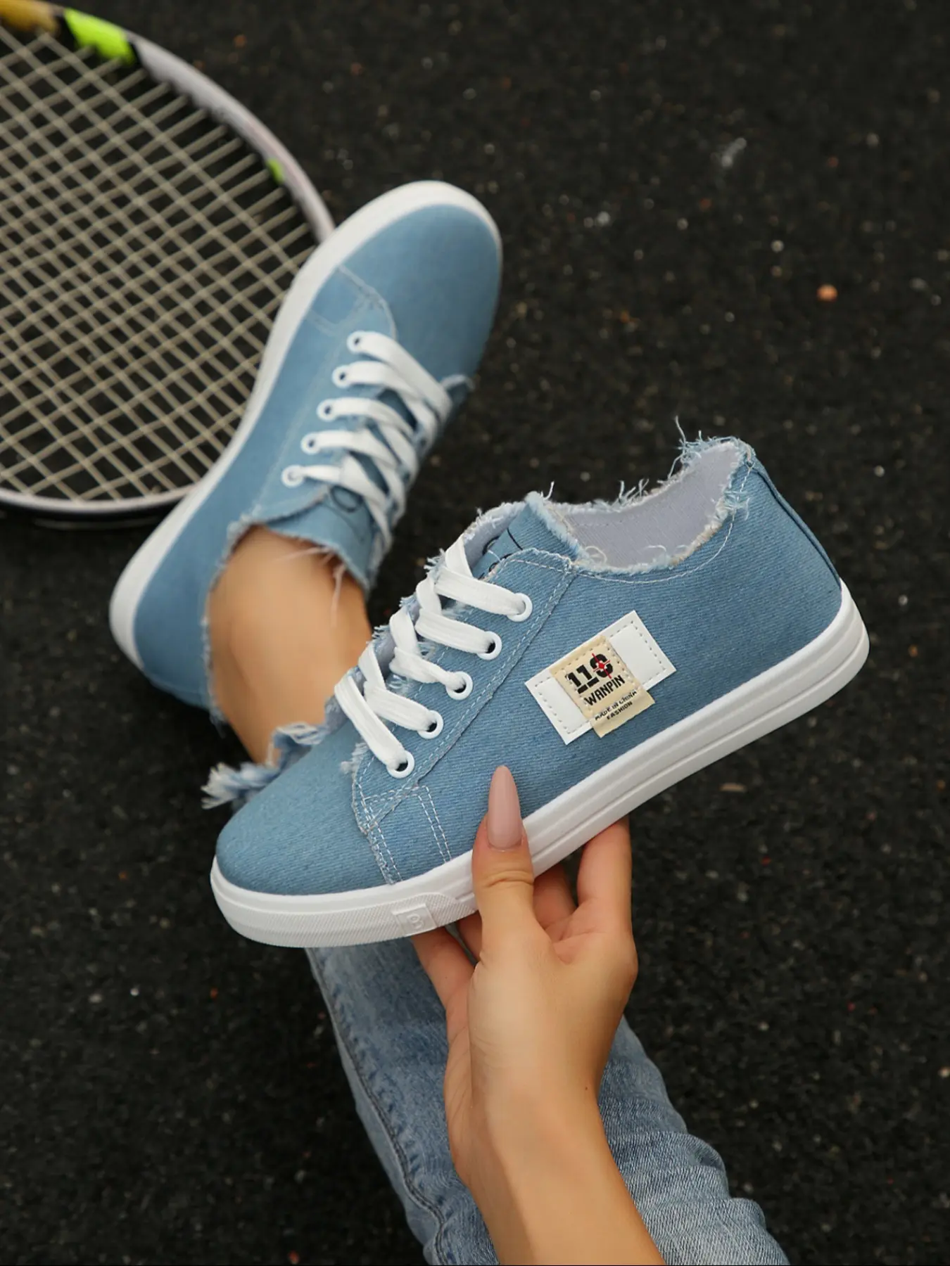 Women's flat casual shoes, outdoor walking shoes, Lightweight Comfy Shoes, casual versatile slip-ons, comfortable design, suitable for daily casual occasions, a must-have for gifts