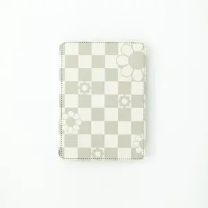 Checkered Floral - Kindle Case