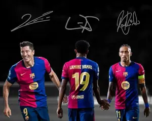 Robert Lewandowski Raphinha Lamine Yamal Signed Photo Autograph Poster Print Unframe Art Home Decor