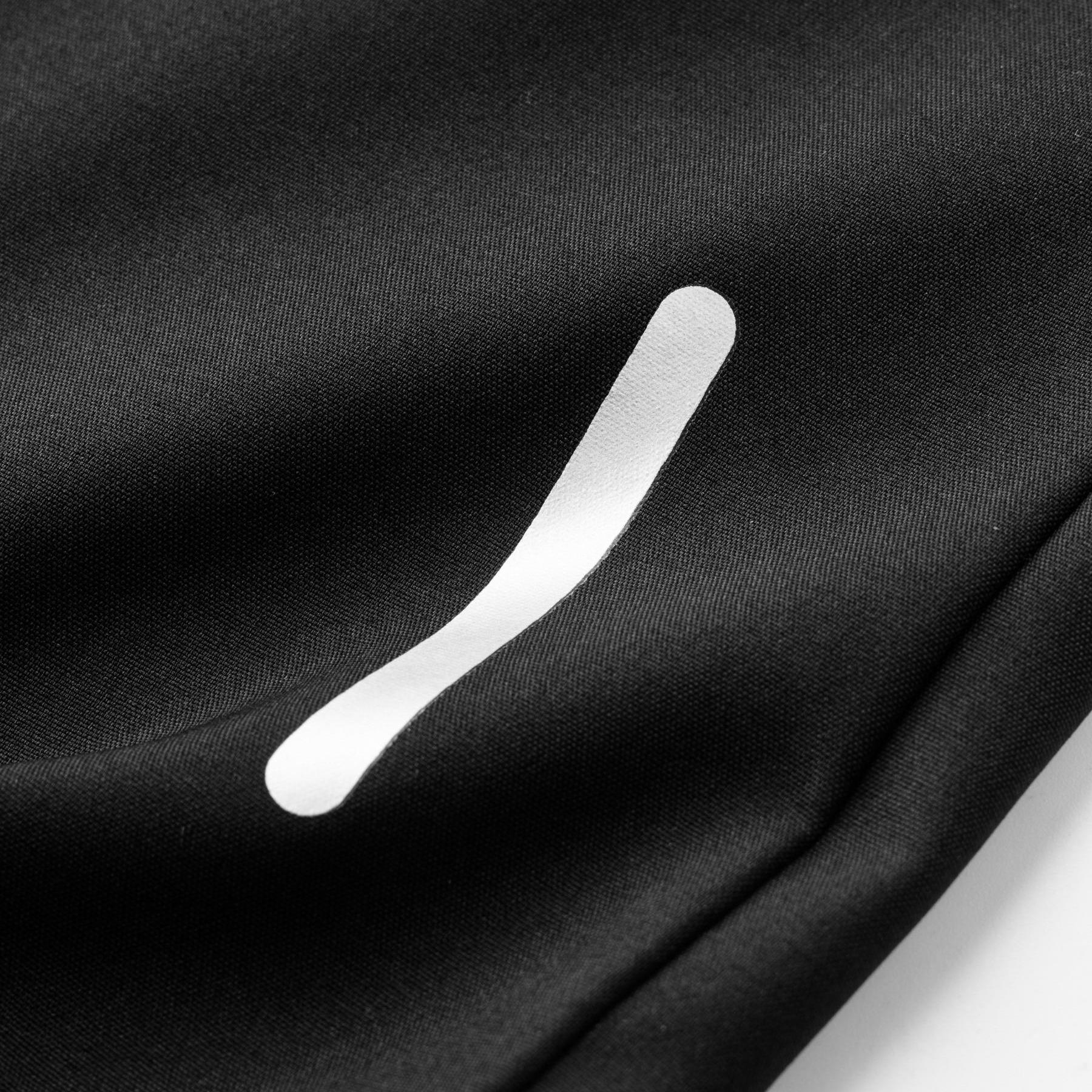 Men’s 3-pack: casual breathable shorts, men’s quick-dry shorts with reflective stripes print. Lightweight and comfortable, skin-friendly fabric. Perfect for summer leisure and various sports activities. Provides a second-skin feel while allowing unrestric