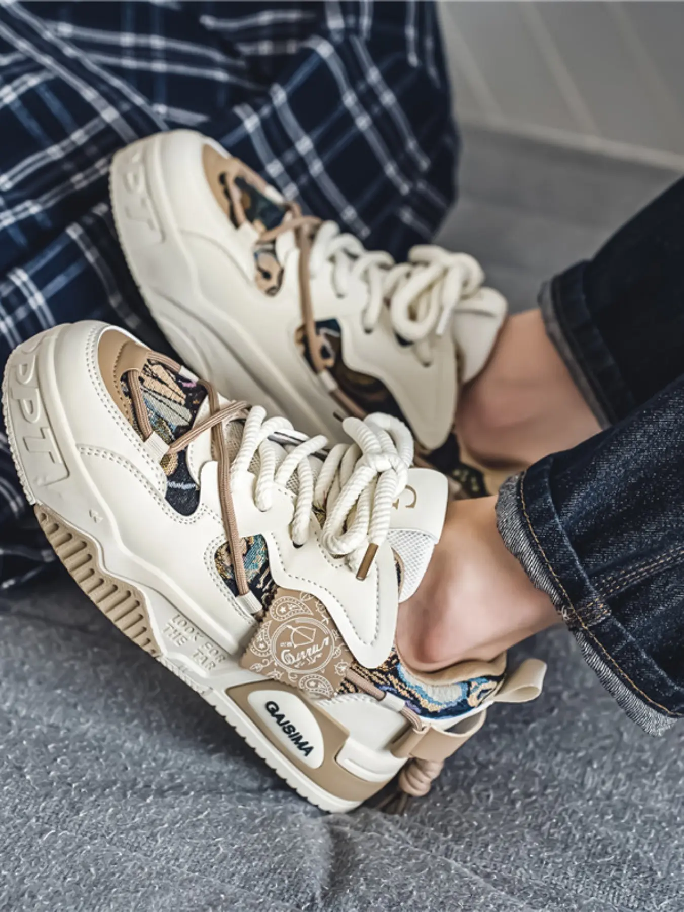 Men's Fashion Walking Shoes, Trendy Walking Shoes, Winter Warm Fleece Board Shoes, Thick Sole Casual Sports Sneakers, Fall Winter New, Dopa Color, Anti-Slip Breathable, Thick Soled Shoes