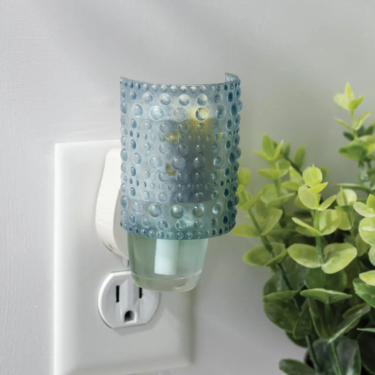 Hobnail Wallscents Pluggable