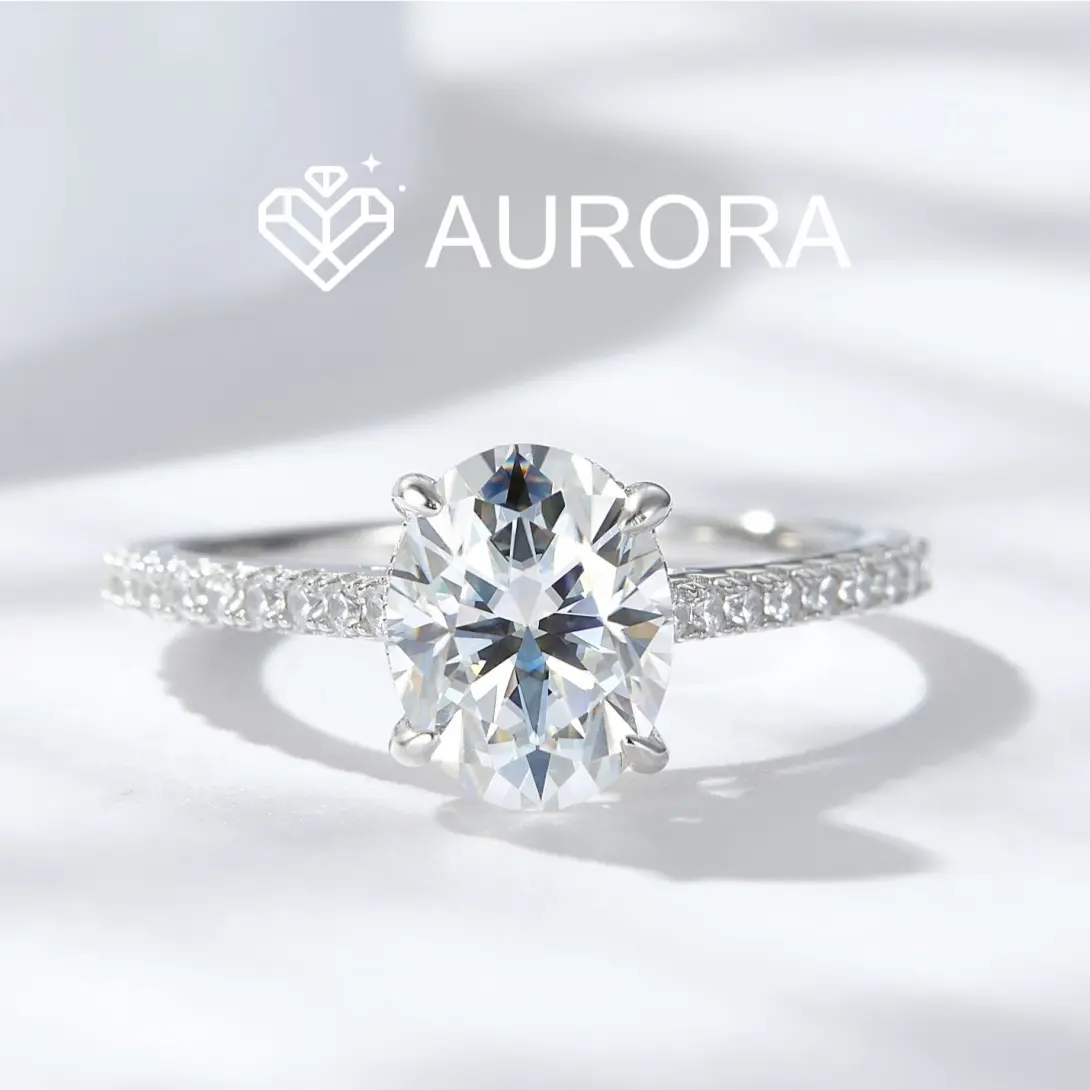 #14 Oval Full Moissanite Main & Side Stone 925 Sterling Silver Ring, Classic Artificial Gemstone Rings, Diamond Alternative Moissanite Jewelry for Engagement & Wedding