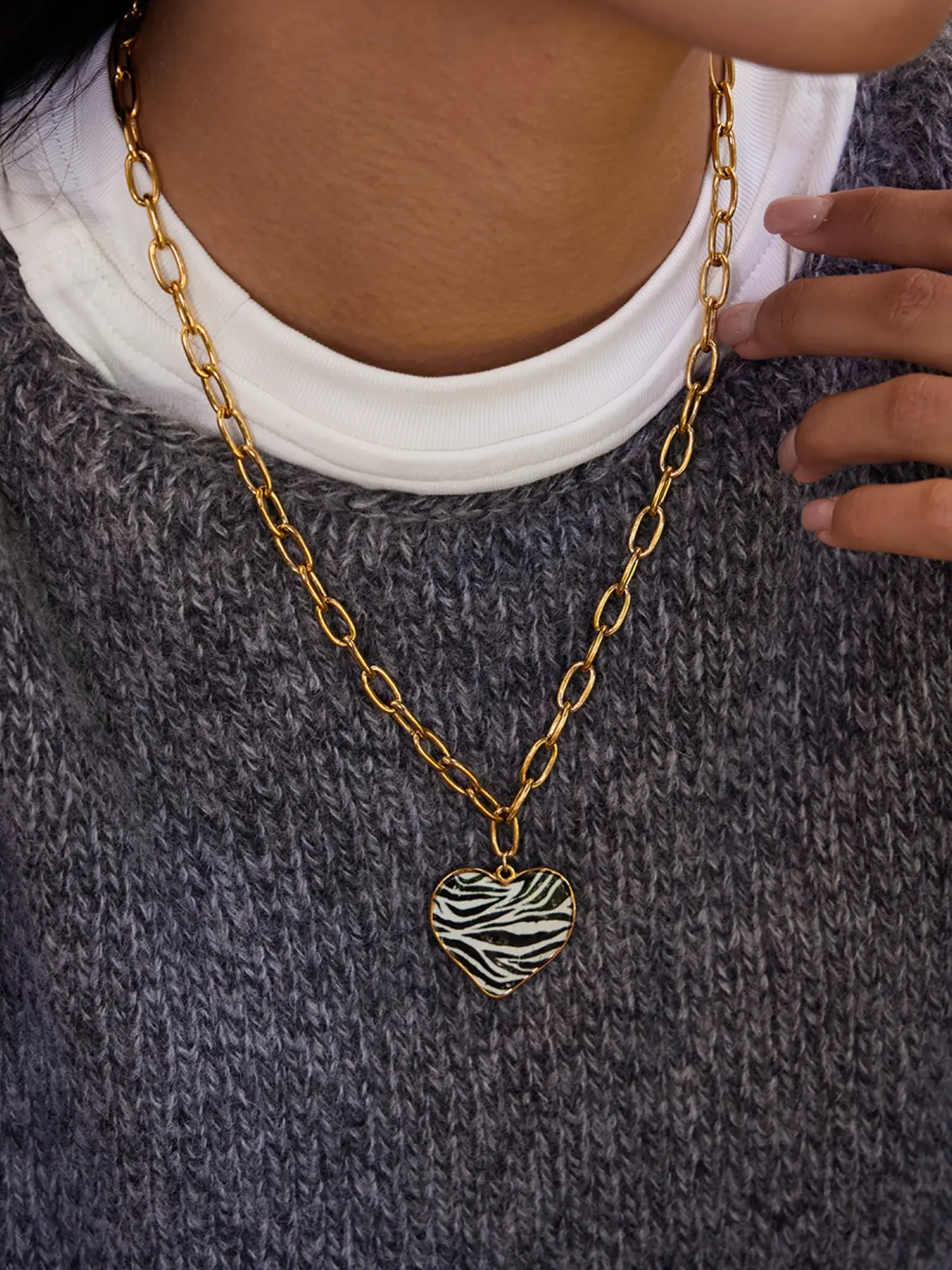 Lady s Necklace With Zebra Print Heart Pendant Stainless Steel 18k Gold Plated Waterproof And Anti Allergy Unique Hip Hop Street Style Party Jewelry Fashion Pendants