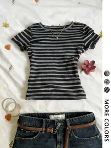 Women's Short Vintage Striped Top, Street Style Y2K Comfort, Slim-Fitting Letter Pattern, Casual Fashion, Perfect for Daily Wear, Streetwear