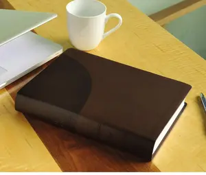 NIV, Super Giant Print Reference Bible (Font Size: 16.5-point), Leathersoft, Brown, Red Letter, Comfort Print