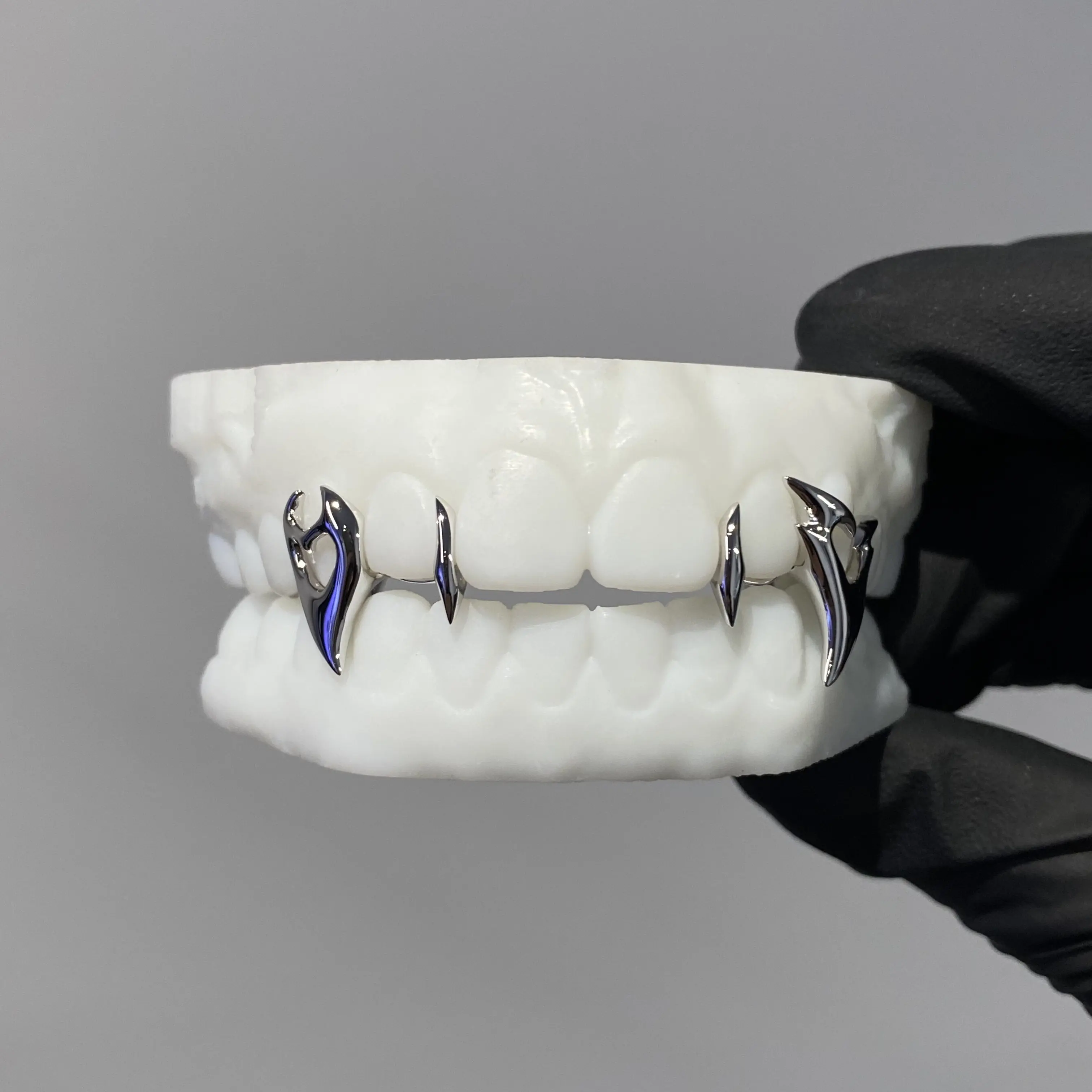 Heart Fangs 925 Sterling Silver Vampire Grillz Teeth Custom Hip Hop Y2K Teeth Grillz