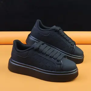 UYCEKK Men'S Couple Sneakers 2026 |   Casual New Style Sports White Shoes, Trendy Versatile, Low Top, Fabric Upper & Sole, Lace Closure, Round Toe, All-season Wear