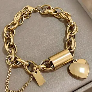 Gold Heart Pendant Bracelet for Women – Romantic Everyday & Valentine’s Jewelry